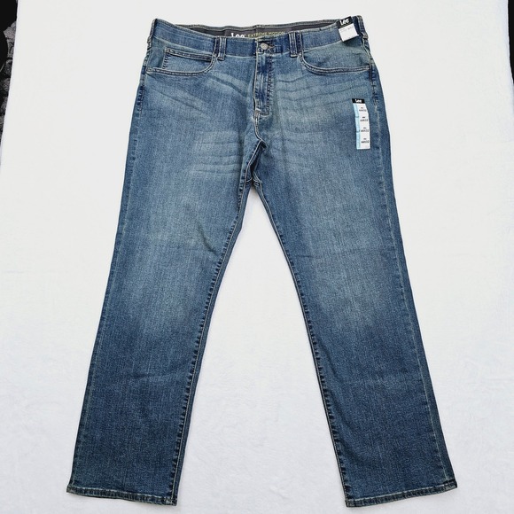 NEW Lee Extreme Motion Jeans Men 44W 32L Blue Athletic Tapered Leg Performance - Picture 2 of 13